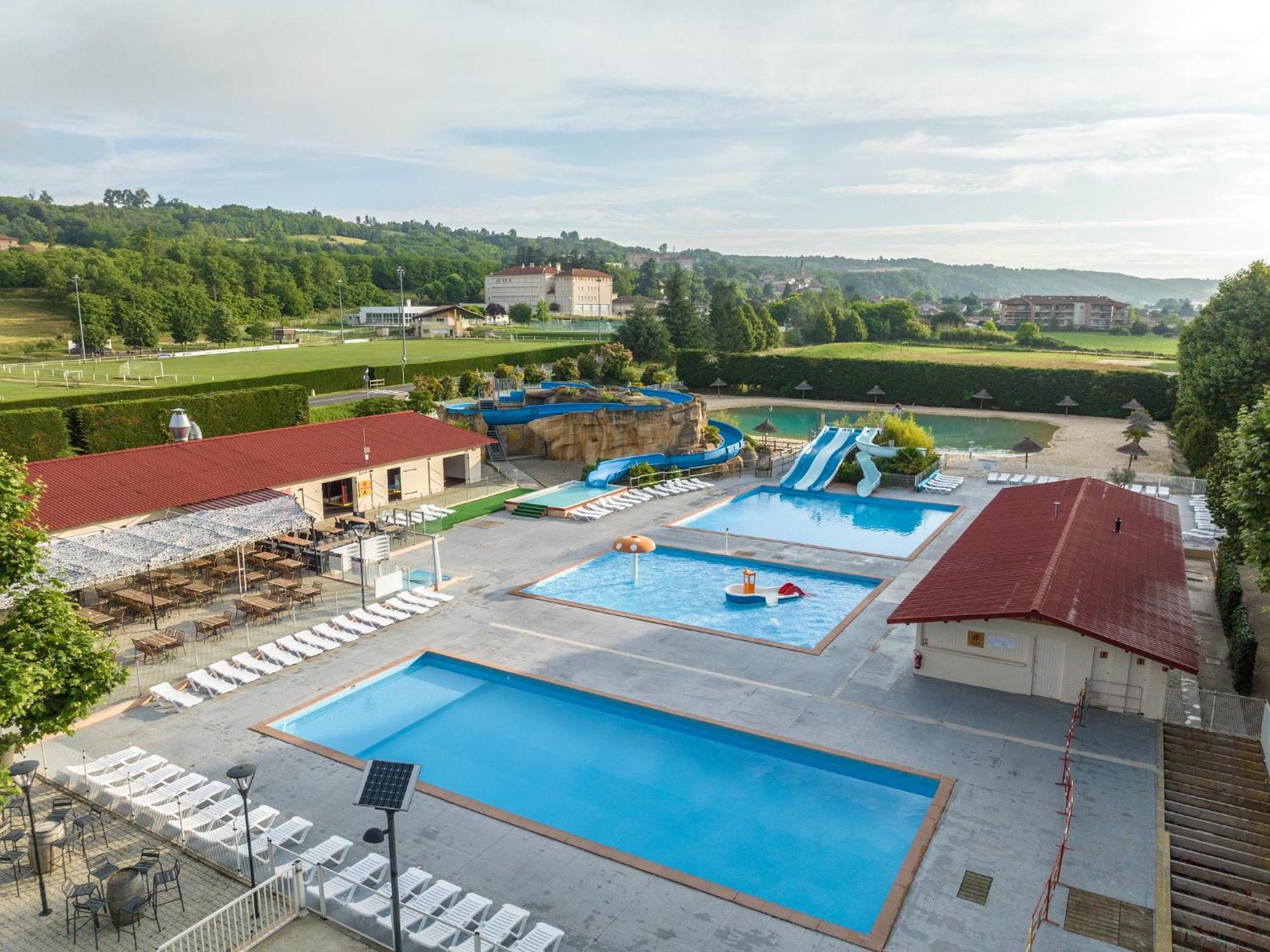 Camping Chateau De Galaure Chateauneuf-de-Galaure Εξωτερικό φωτογραφία